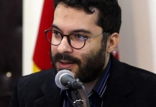 هنرمندان ما از دیرباز با حماسه عاشورا پیوند خورده‌اند