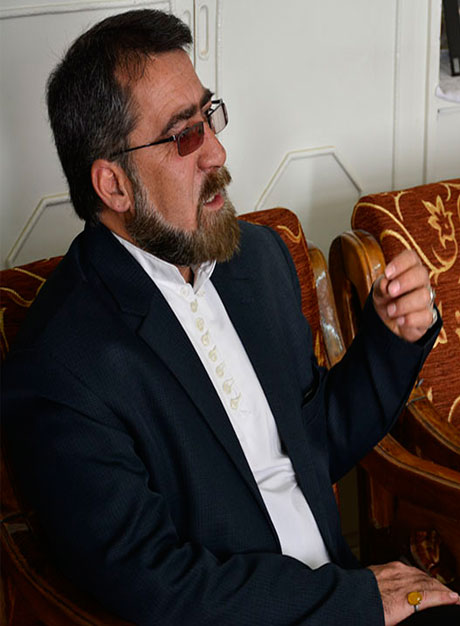 شعرتان پرمغز و پرمعنی بود