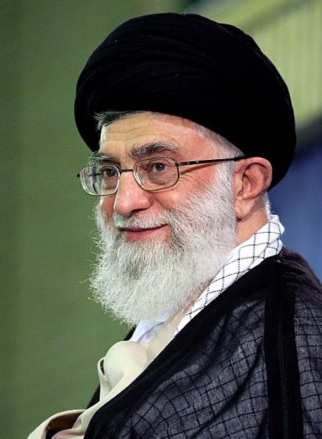 دیدار 12 نفر از شاعران اصفهانی با مقام معظم رهبری