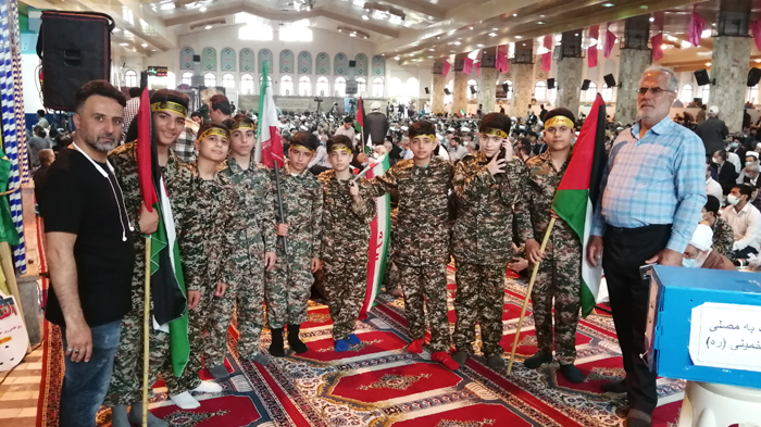 اجرای تولیدات موسیقایی حوزه هنری مازندران توسط گروه سرود «انتظار»