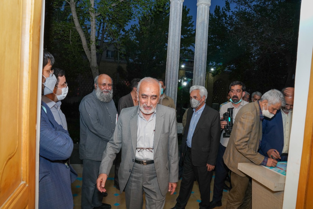 ????آیین گشایش نمایشگاه‌های «کتیبه‌های ماندگار»  «منتخب آثار گنجینه حوزه هنری تهران»