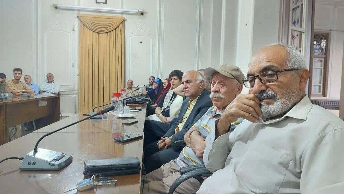 آغاز به کار دوره جدید «پاتوق تئاتر» با حضور استاد امرالله احمدجو